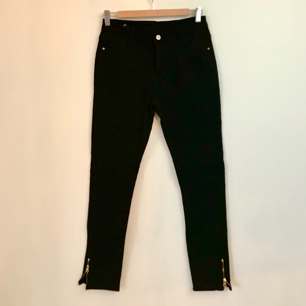 Moto Ribbed Knee Black Ankle Zip Jeans
